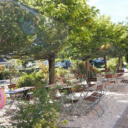 פרידריכסהאפן Hotel Wirtshaus Krone מראה חיצוני תמונה