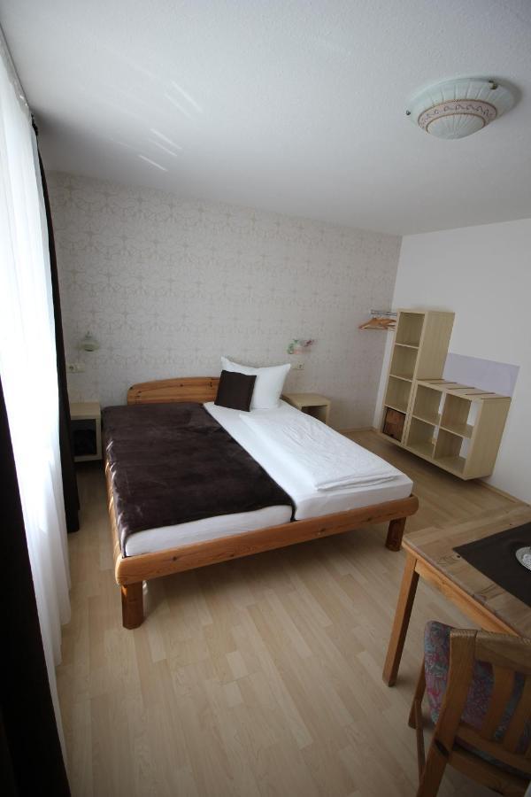 פרידריכסהאפן Hotel Wirtshaus Krone מראה חיצוני תמונה